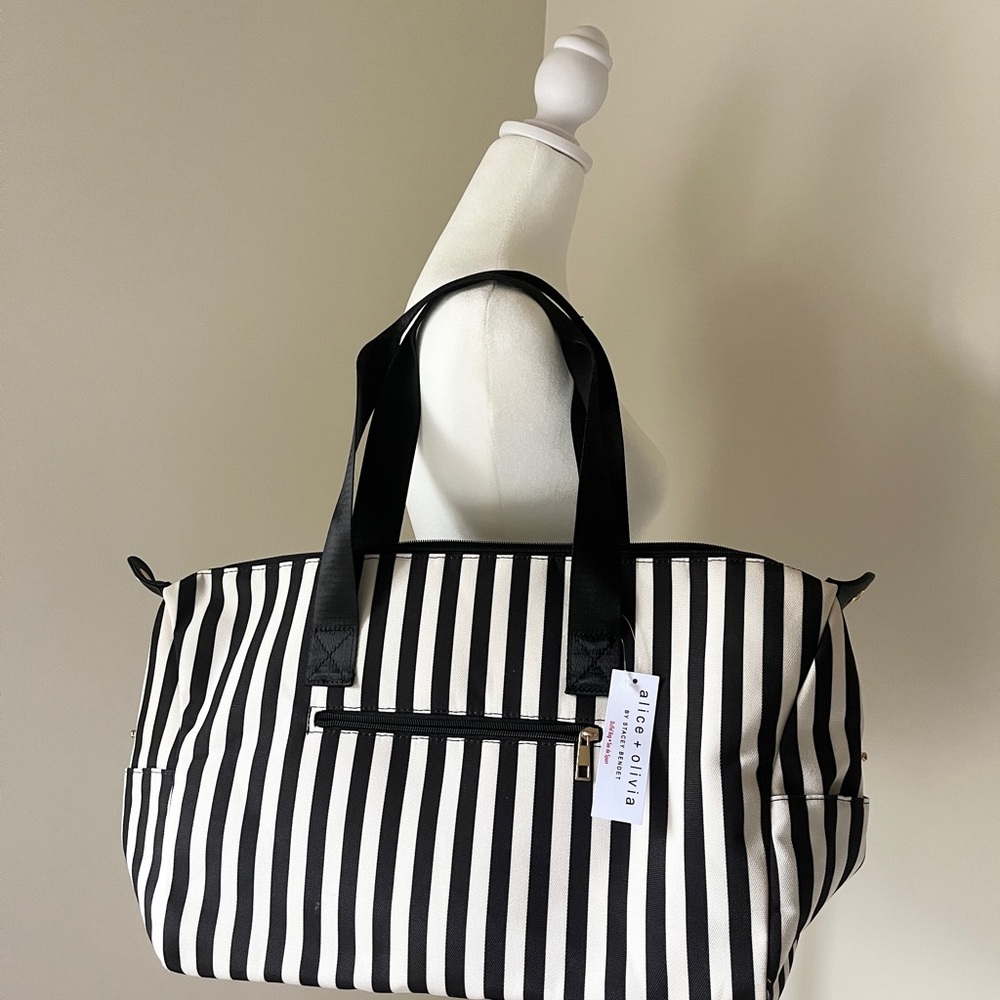 Alice and Olivia black and white striped duffle bag new with tags
